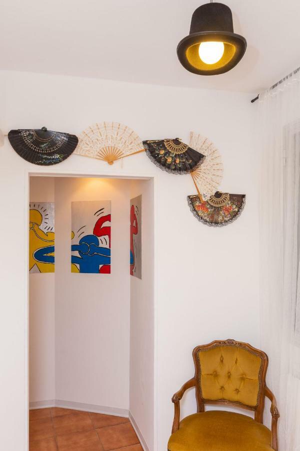 The Hatter's Apartamento
